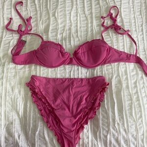 Dippin’ Daisy’s bikini